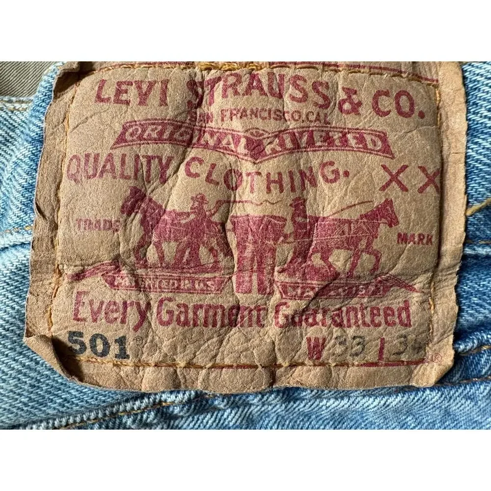 Vintage 1998 Levi's 501 Made in France Light Wash Jeans32x32